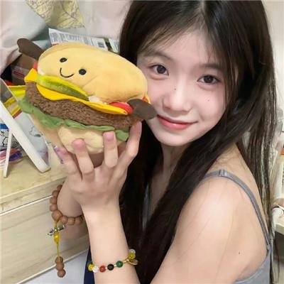 四月的女儿