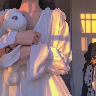 冯内果:超脱时空